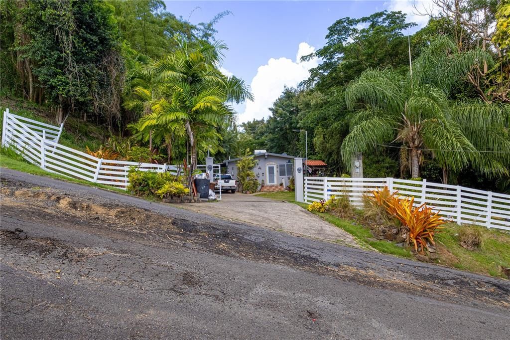 Recently Sold: $225,000 (3 beds, 2 baths, 1291 Square Feet)