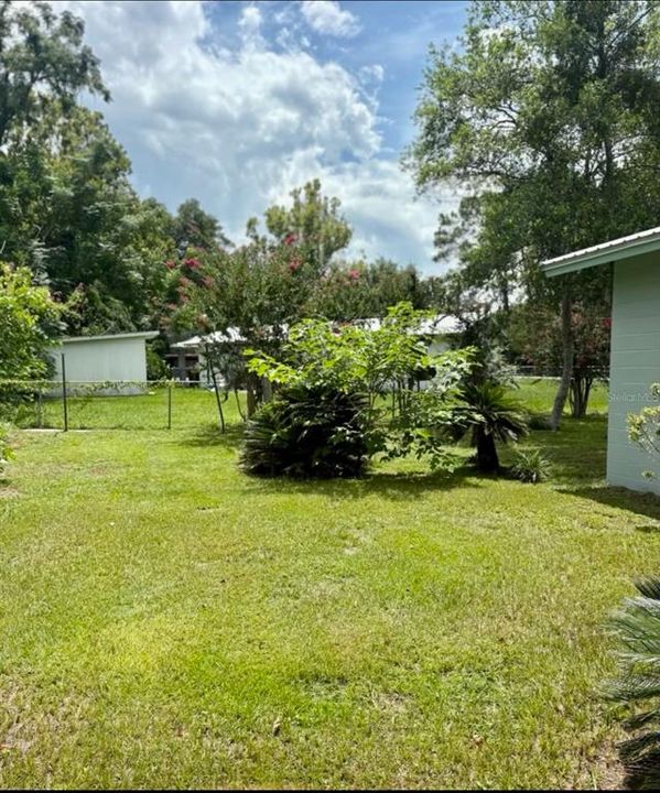 Active With Contract: $154,900 (2 beds, 1 baths, 962 Square Feet)