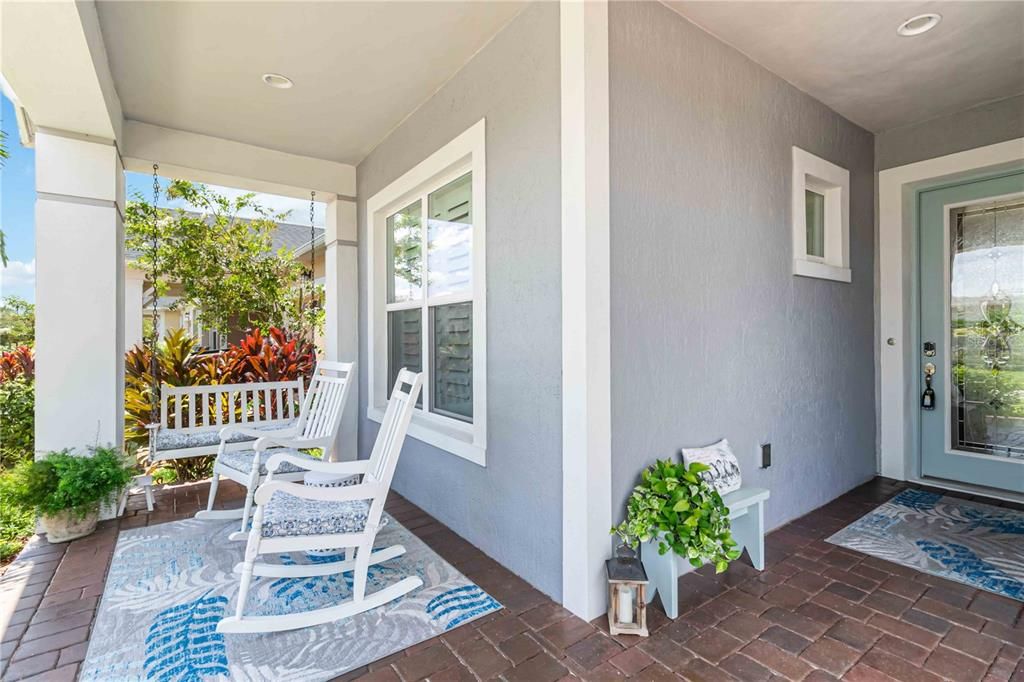 合同活跃: $499,900 (3 贝兹, 2 浴室, 1863 平方英尺)