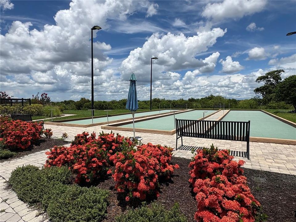 合同活跃: $499,900 (3 贝兹, 2 浴室, 1863 平方英尺)