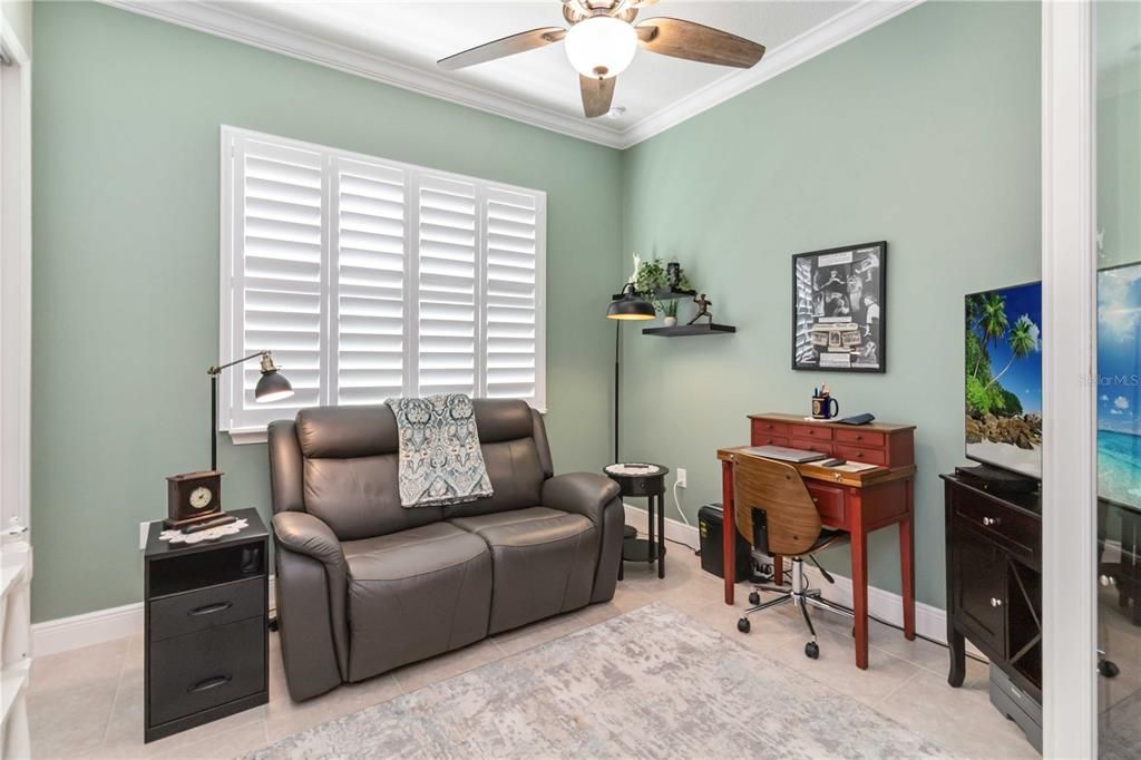 合同活跃: $499,900 (3 贝兹, 2 浴室, 1863 平方英尺)