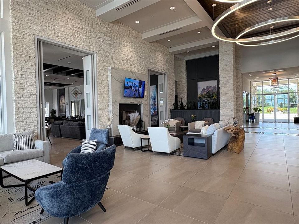 合同活跃: $499,900 (3 贝兹, 2 浴室, 1863 平方英尺)