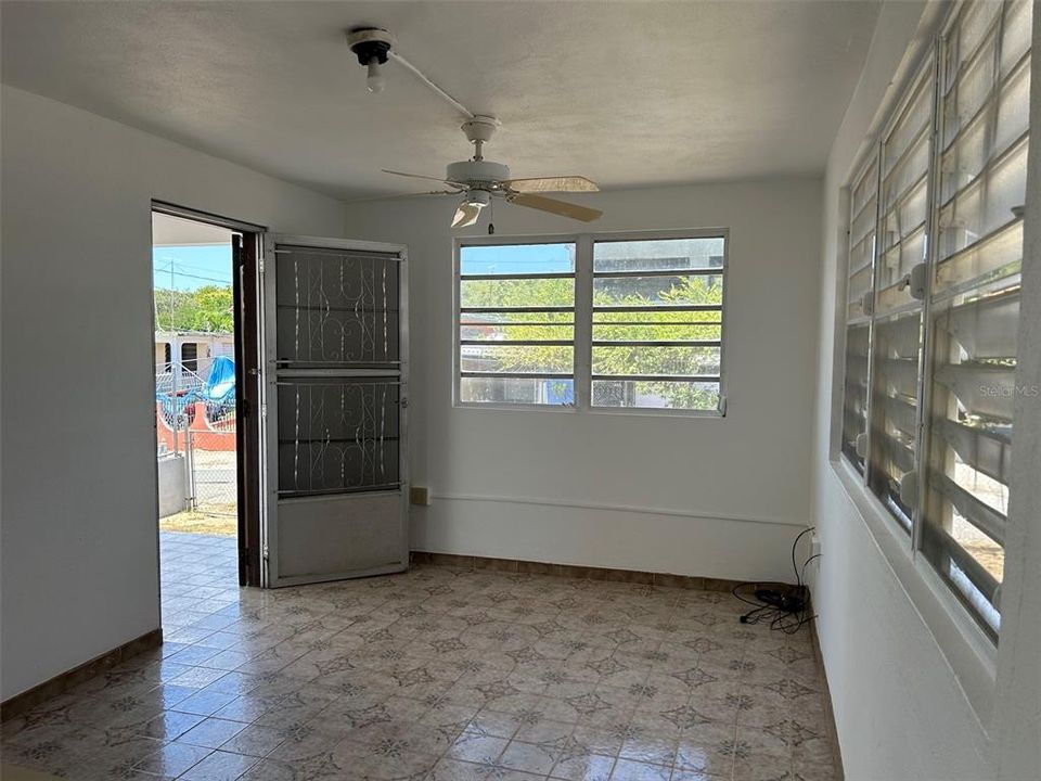 For Sale: $228,000 (2 beds, 1 baths, 0 Square Feet)