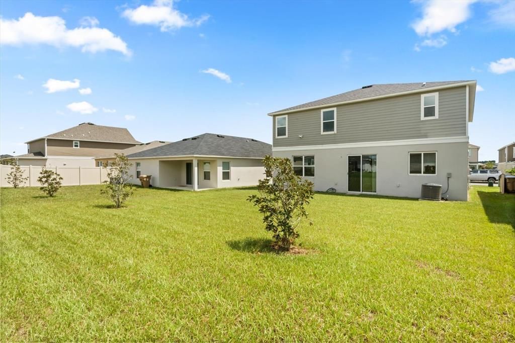 Active With Contract: $450,000 (5 beds, 3 baths, 3013 Square Feet)