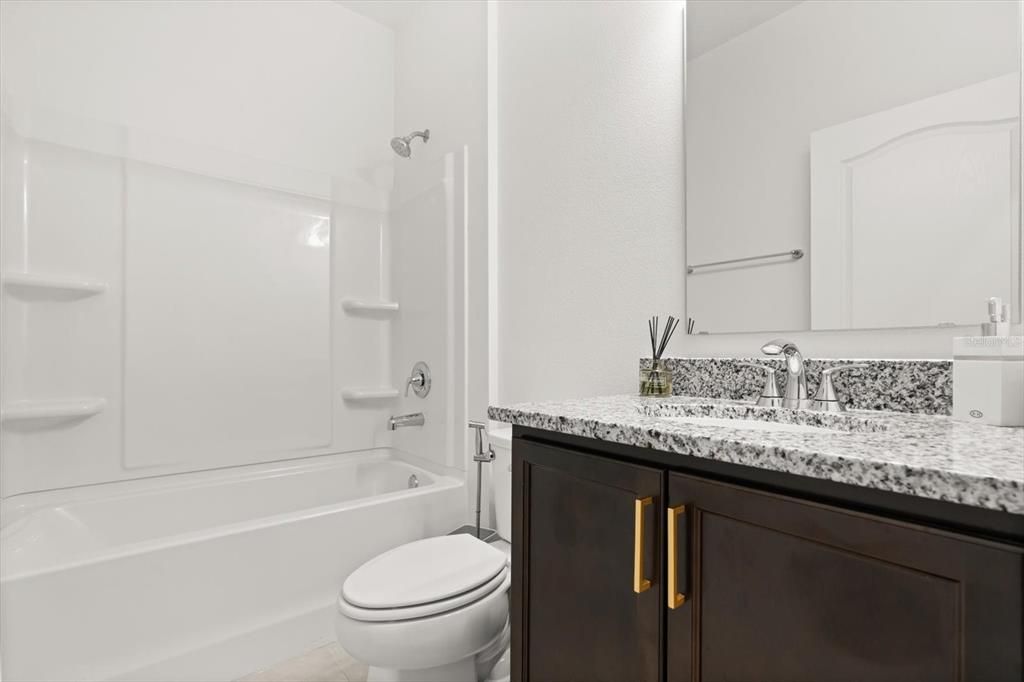 Active With Contract: $450,000 (5 beds, 3 baths, 3013 Square Feet)