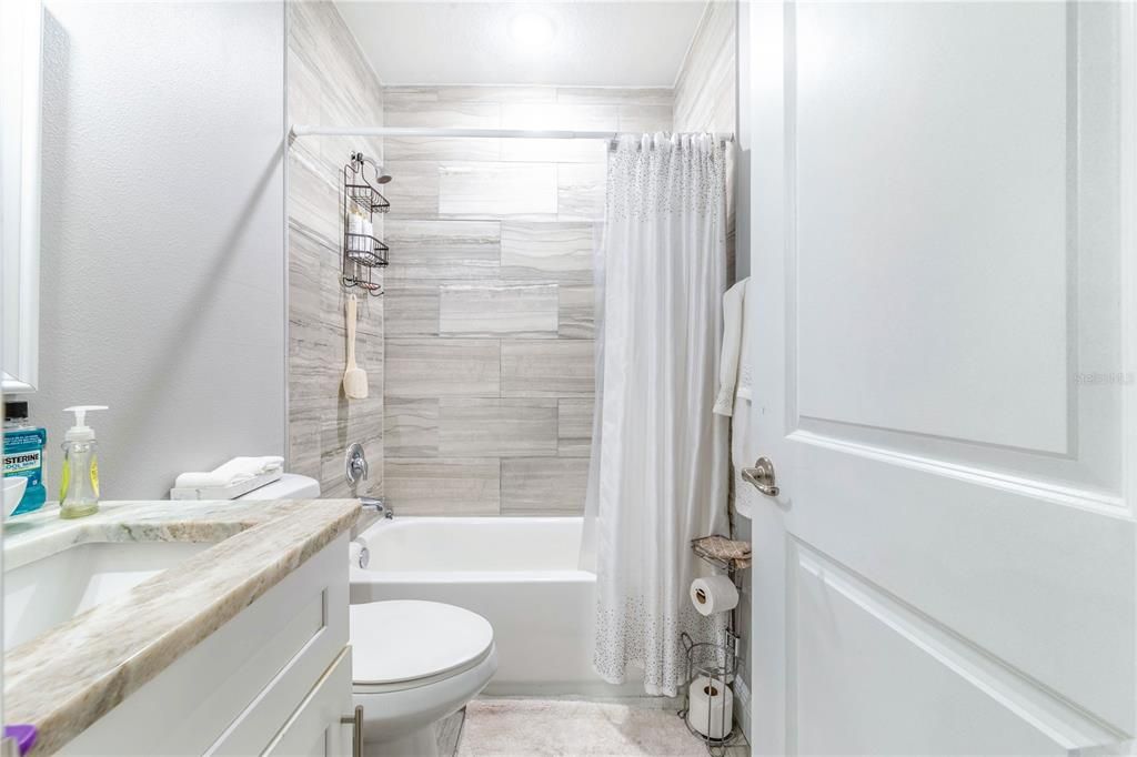 En Venta: $459,900 (6 camas, 4 baños, 2287 Pies cuadrados)