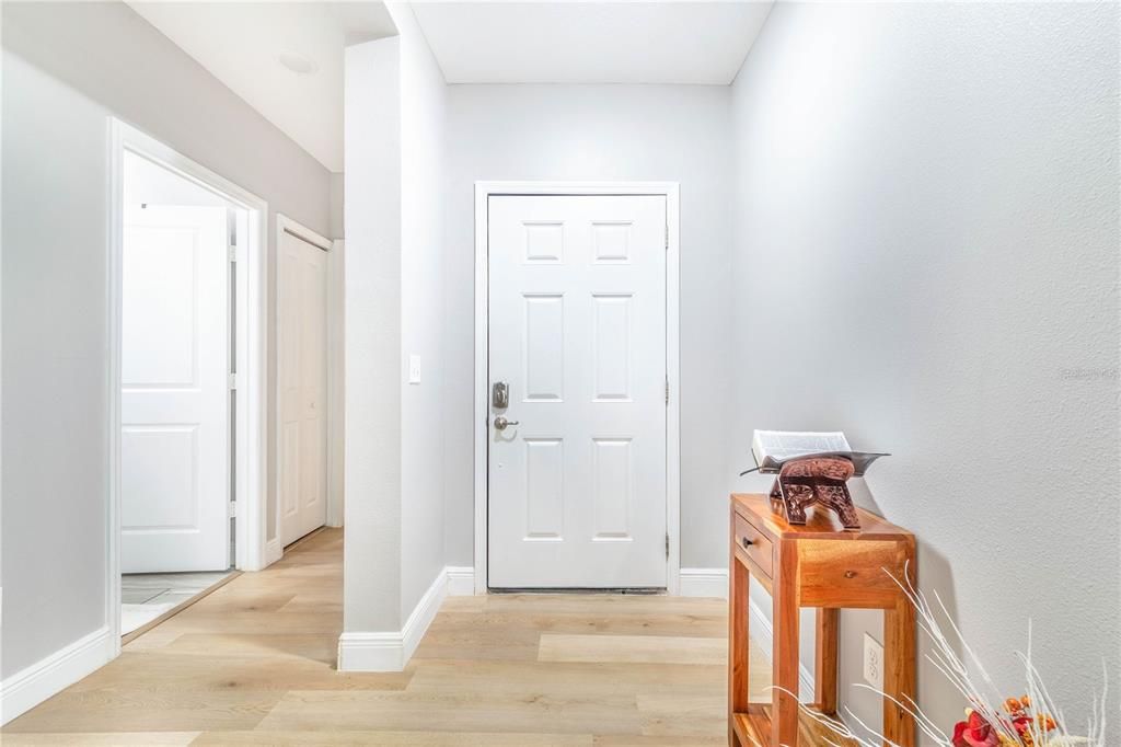 En Venta: $459,900 (6 camas, 4 baños, 2287 Pies cuadrados)