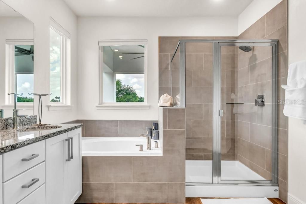 For Sale: $1,390,000 (6 beds, 5 baths, 3428 Square Feet)