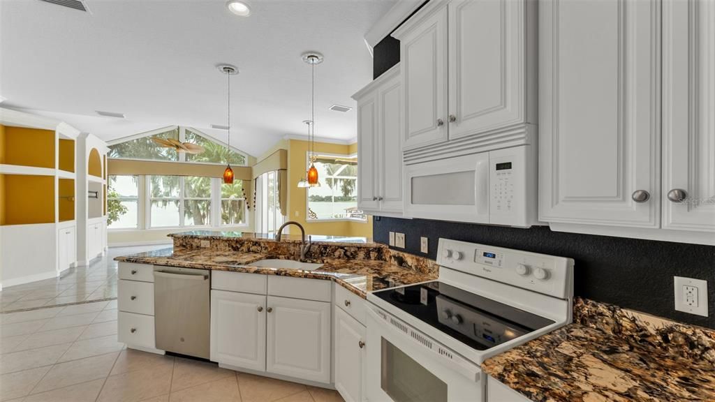 For Sale: $744,900 (3 beds, 3 baths, 2295 Square Feet)