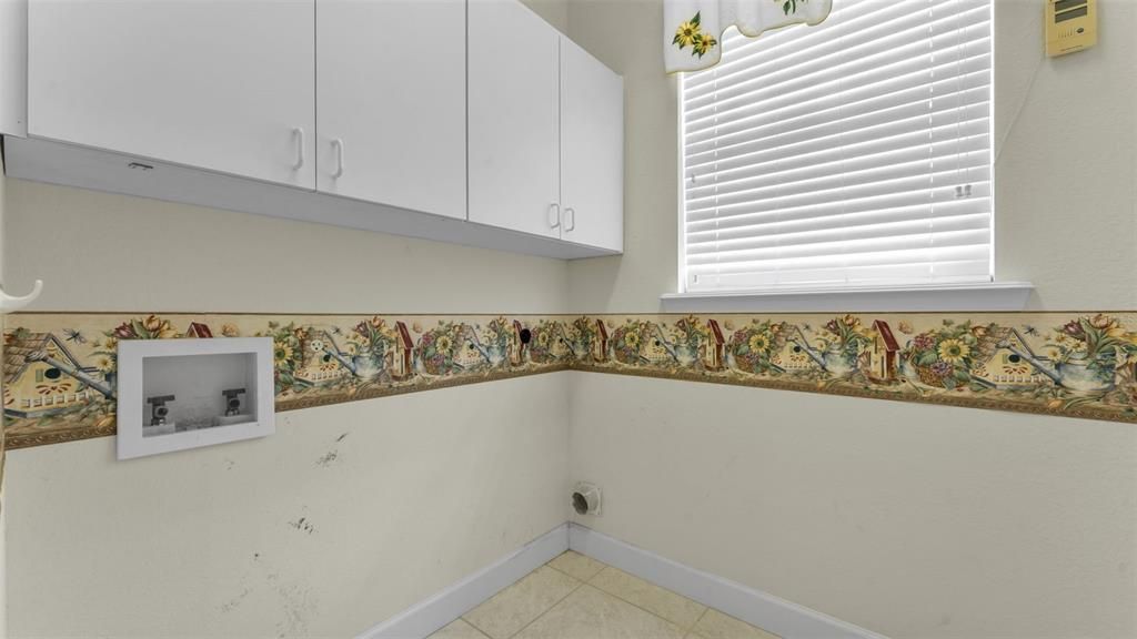 For Sale: $744,900 (3 beds, 3 baths, 2295 Square Feet)