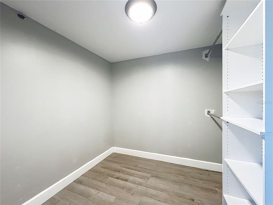 For Sale: $649,995 (3 beds, 2 baths, 1360 Square Feet)