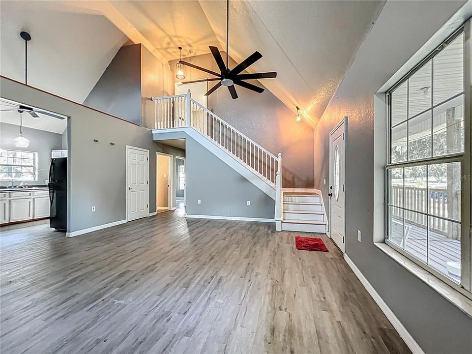 For Sale: $649,995 (3 beds, 2 baths, 1360 Square Feet)