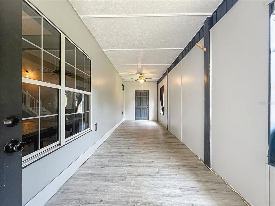 For Sale: $649,995 (3 beds, 2 baths, 1360 Square Feet)