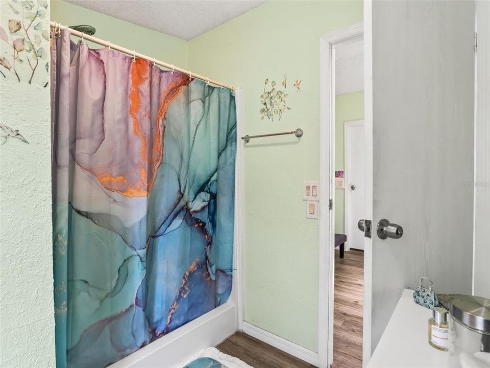 На продажу: $425,000 (3 спален, 2 ванн, 1809 Квадратных фут)