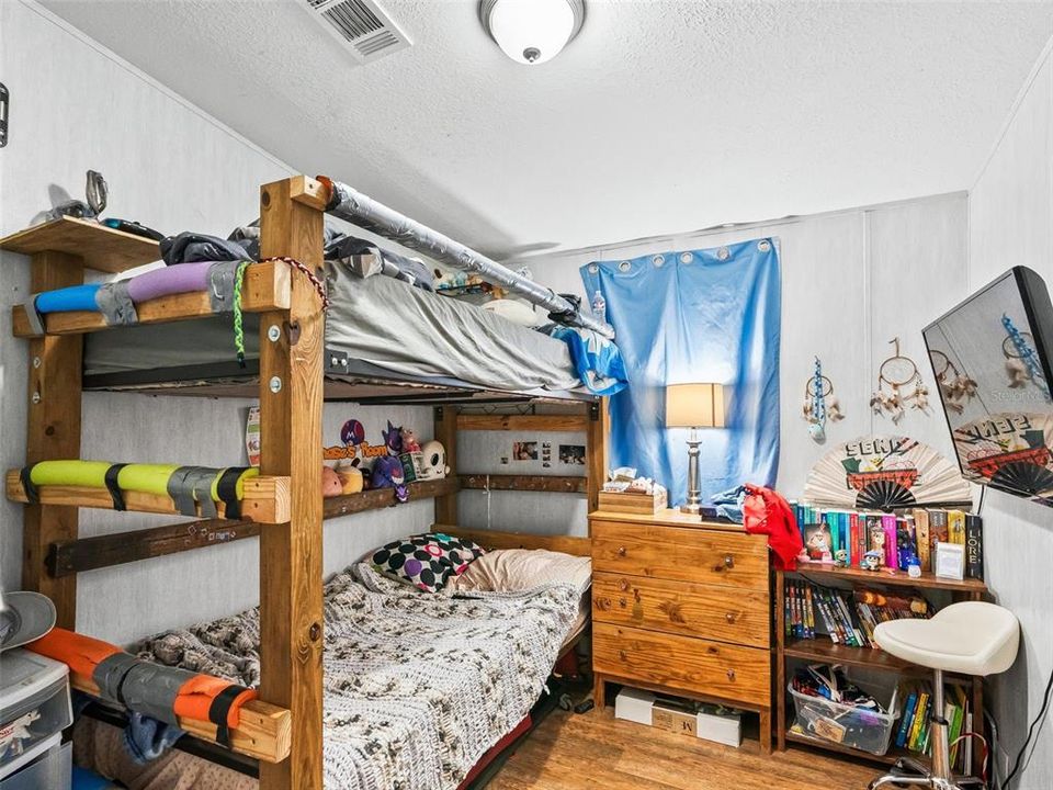 На продажу: $425,000 (3 спален, 2 ванн, 1809 Квадратных фут)