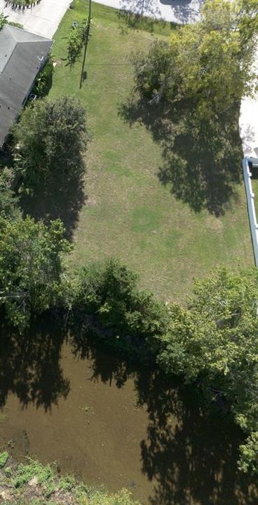 待售: $95,500 (0.23 acres)