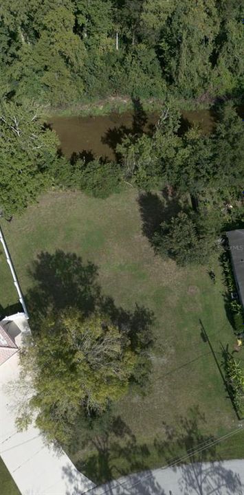 待售: $95,500 (0.23 acres)