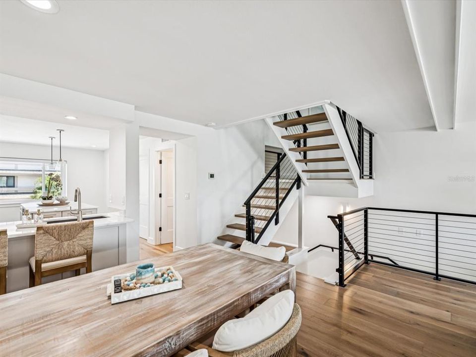 En Venta: $1,498,000 (4 camas, 2 baños, 2250 Pies cuadrados)