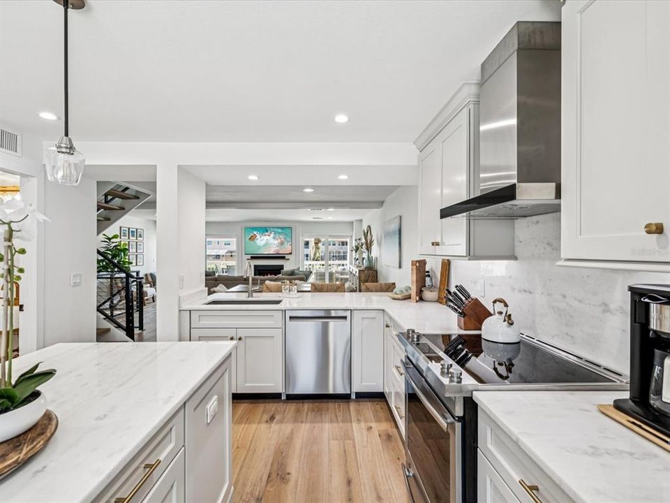 En Venta: $1,498,000 (4 camas, 2 baños, 2250 Pies cuadrados)