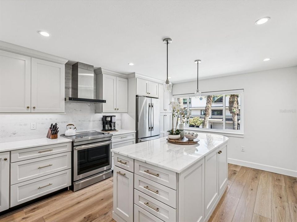 En Venta: $1,498,000 (4 camas, 2 baños, 2250 Pies cuadrados)