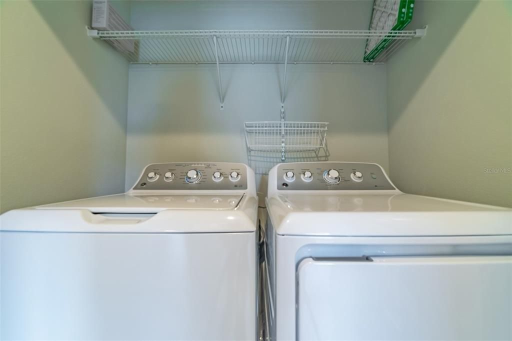 Active With Contract: $354,900 (3 beds, 2 baths, 1612 Square Feet)