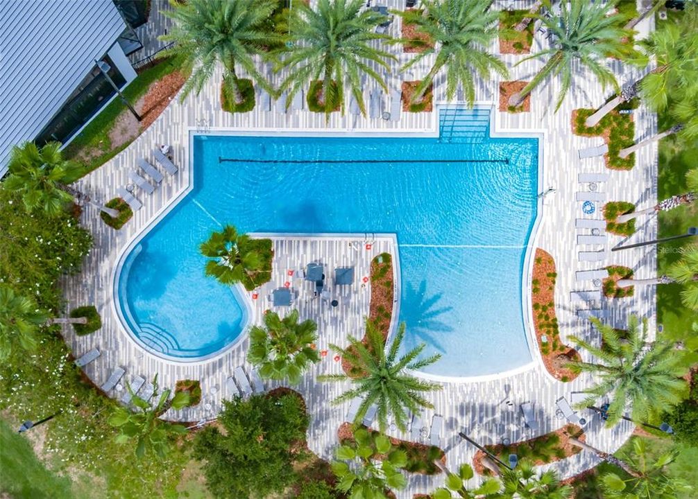 Active With Contract: $354,900 (3 beds, 2 baths, 1612 Square Feet)