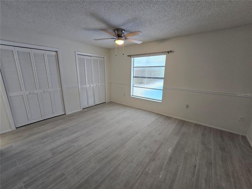 Active With Contract: $1,950 (2 beds, 2 baths, 1410 Square Feet)