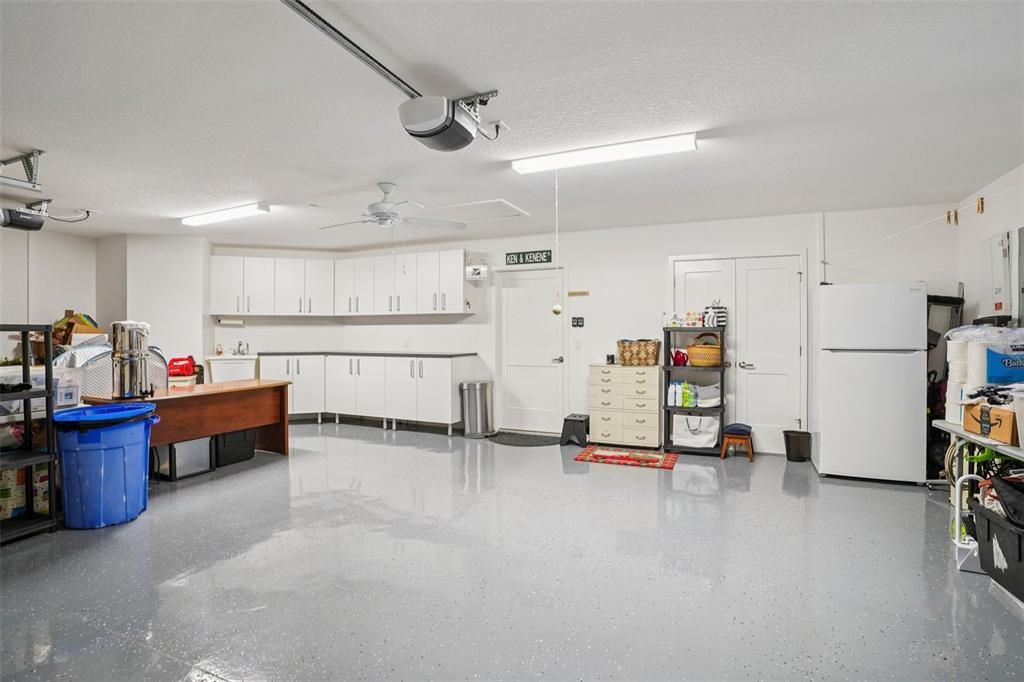 待售: $650,000 (3 贝兹, 2 浴室, 1944 平方英尺)