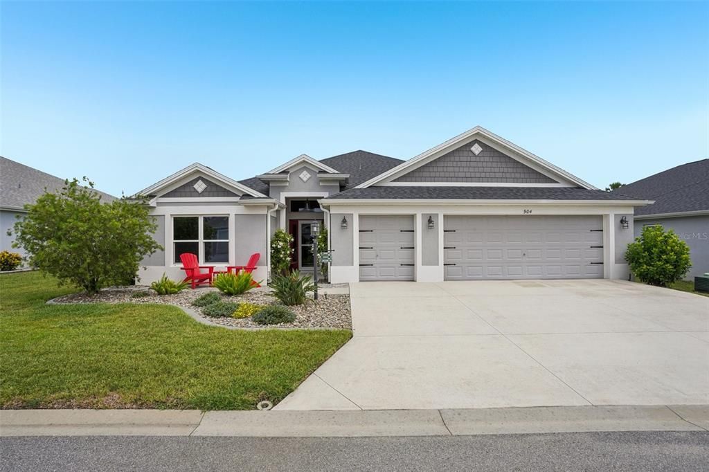 待售: $650,000 (3 贝兹, 2 浴室, 1944 平方英尺)