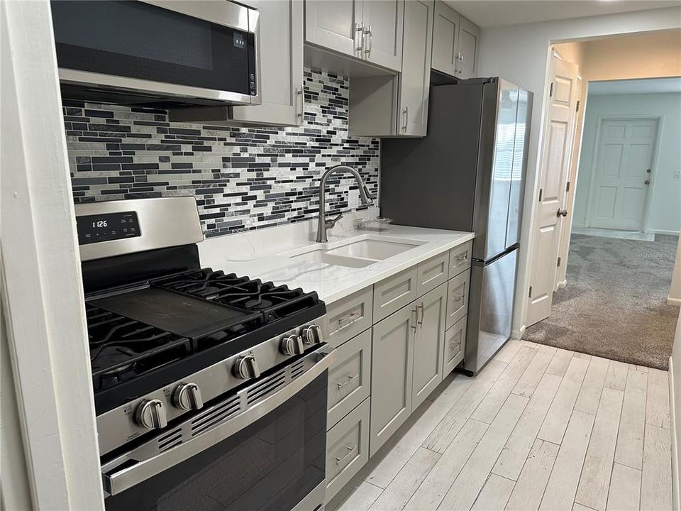 В аренду: $1,360 (1 спален, 1 ванн, 585 Квадратных фут)