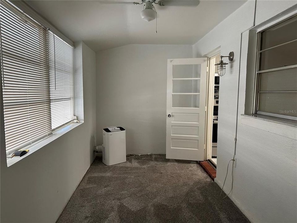 В аренду: $1,360 (1 спален, 1 ванн, 585 Квадратных фут)