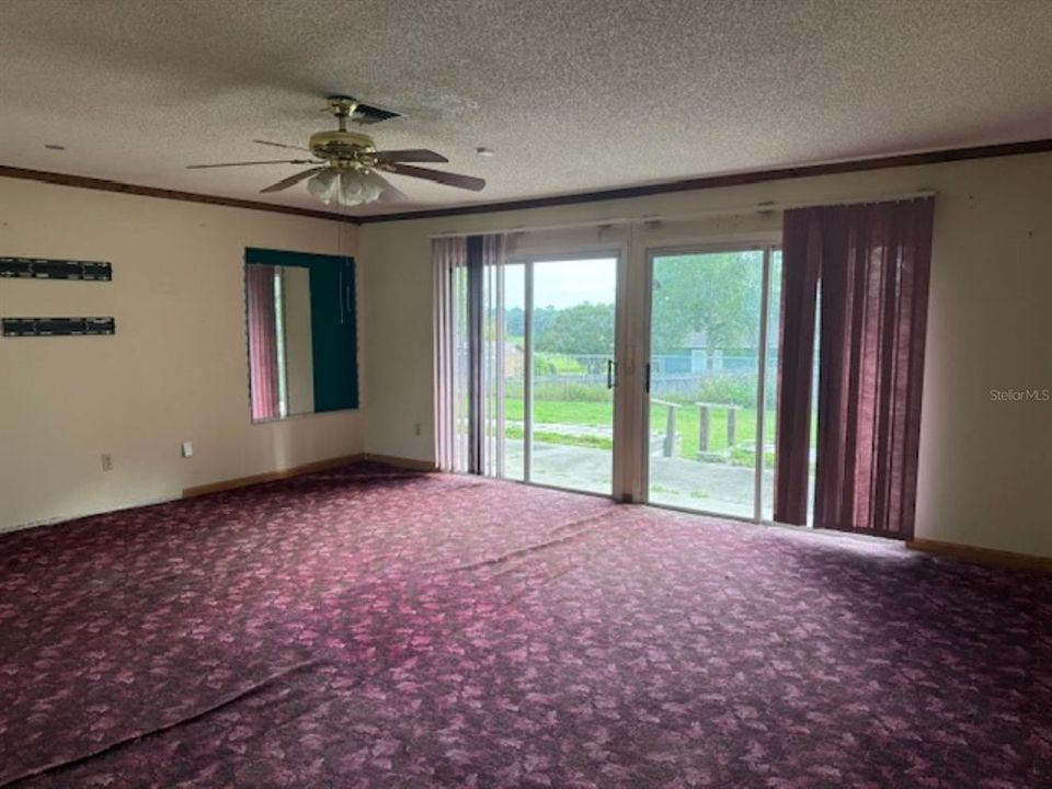 Active With Contract: $115,000 (3 beds, 2 baths, 1878 Square Feet)