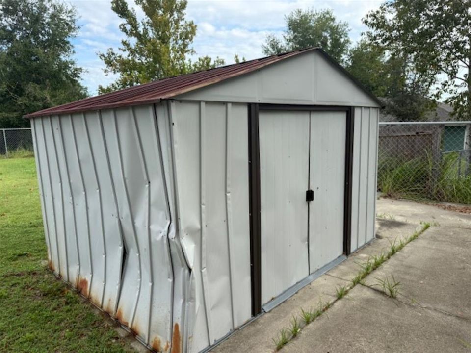 Active With Contract: $115,000 (3 beds, 2 baths, 1878 Square Feet)