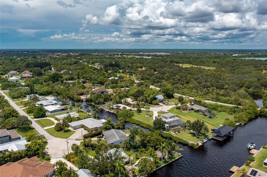 待售: $145,000 (0.37 acres)