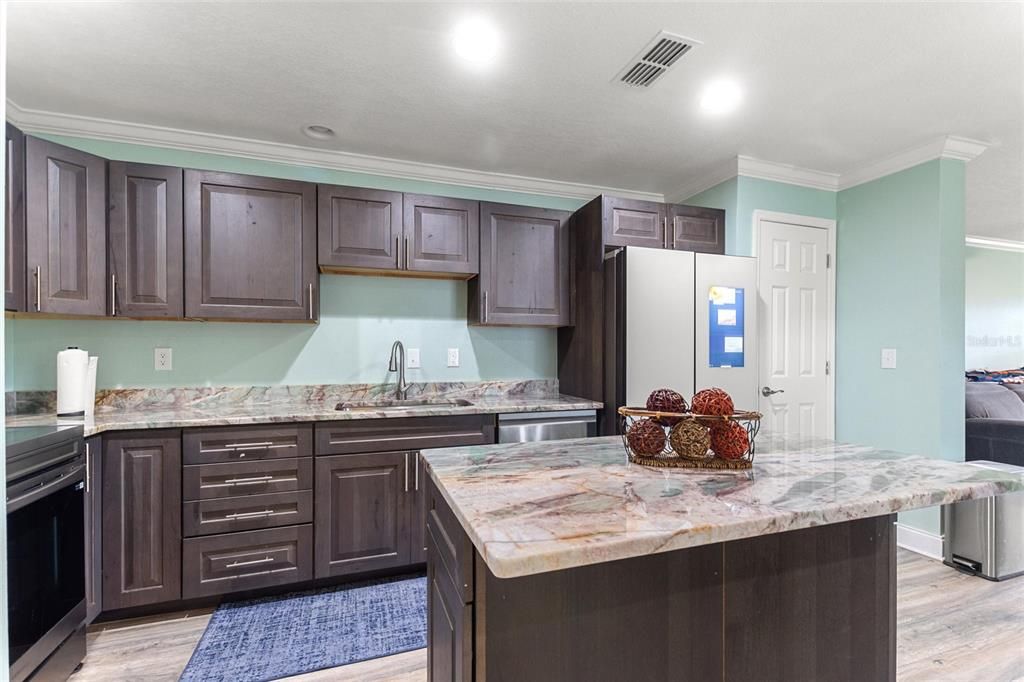 На продажу: $540,000 (4 спален, 4 ванн, 2686 Квадратных фут)