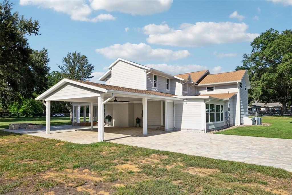 待售: $999,999 (5 贝兹, 3 浴室, 3654 平方英尺)