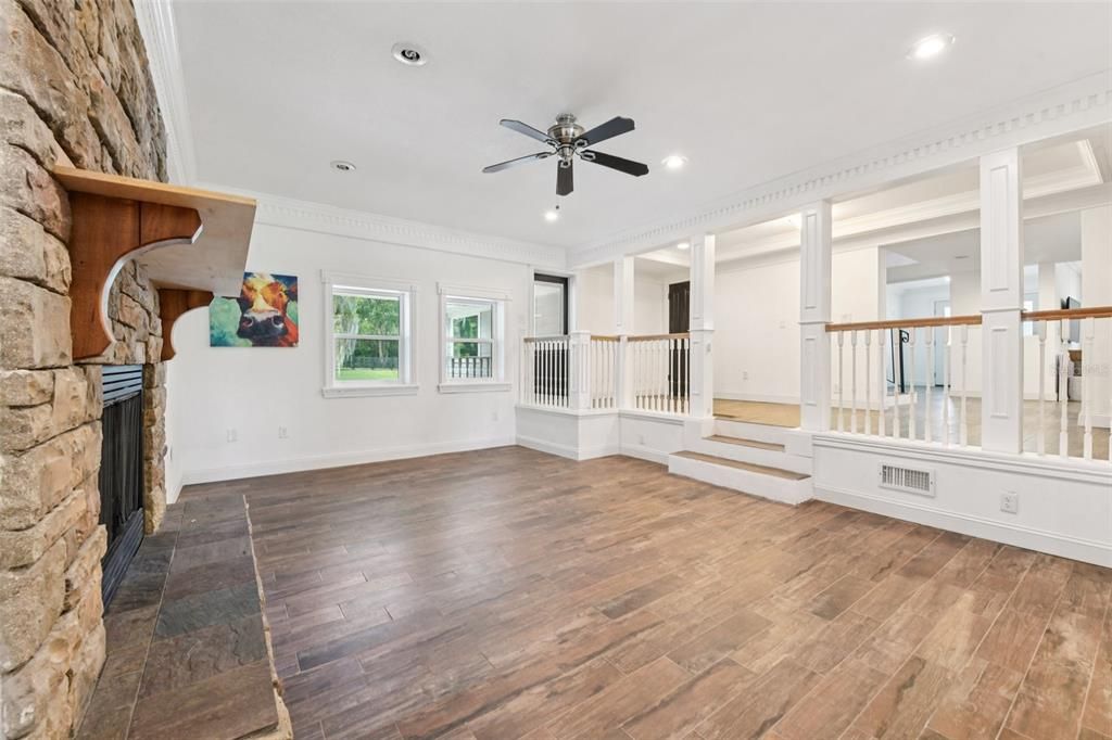 待售: $999,999 (5 贝兹, 3 浴室, 3654 平方英尺)