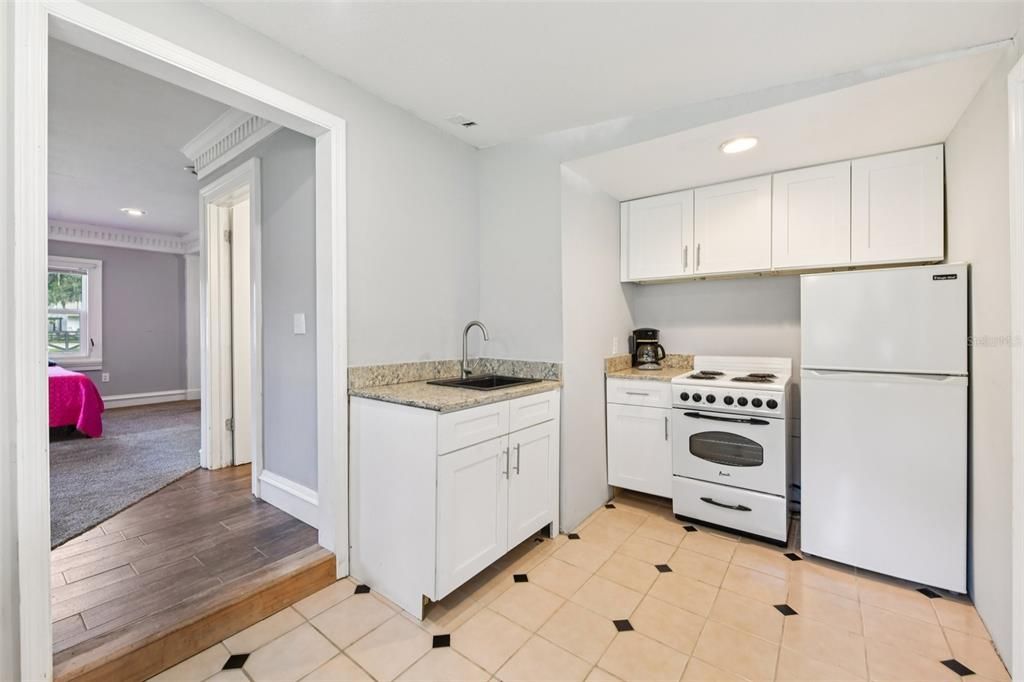 待售: $999,999 (5 贝兹, 3 浴室, 3654 平方英尺)