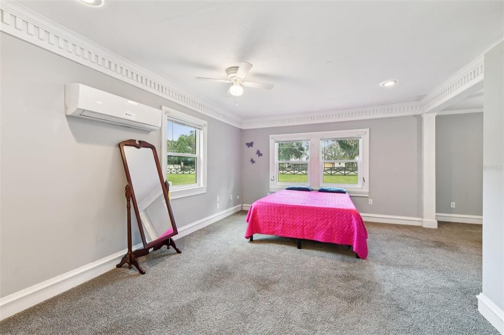 待售: $999,999 (5 贝兹, 3 浴室, 3654 平方英尺)