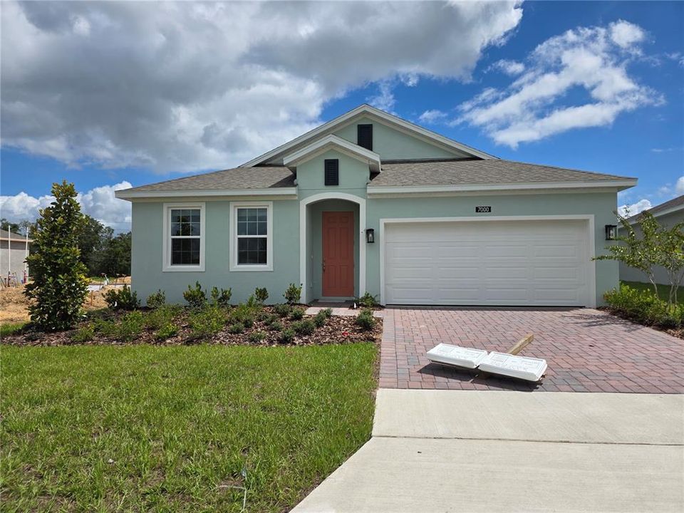 Vendido Recientemente: $40,990 (4 camas, 2 baños, 2103 Pies cuadrados)