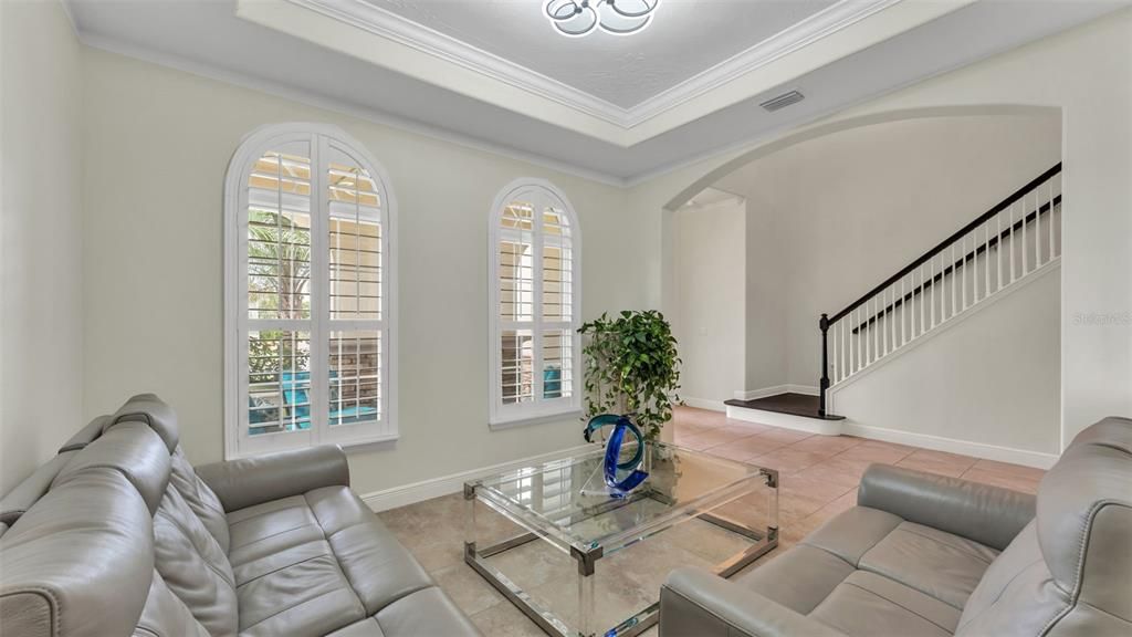 En Venta: $999,900 (5 camas, 4 baños, 4356 Pies cuadrados)