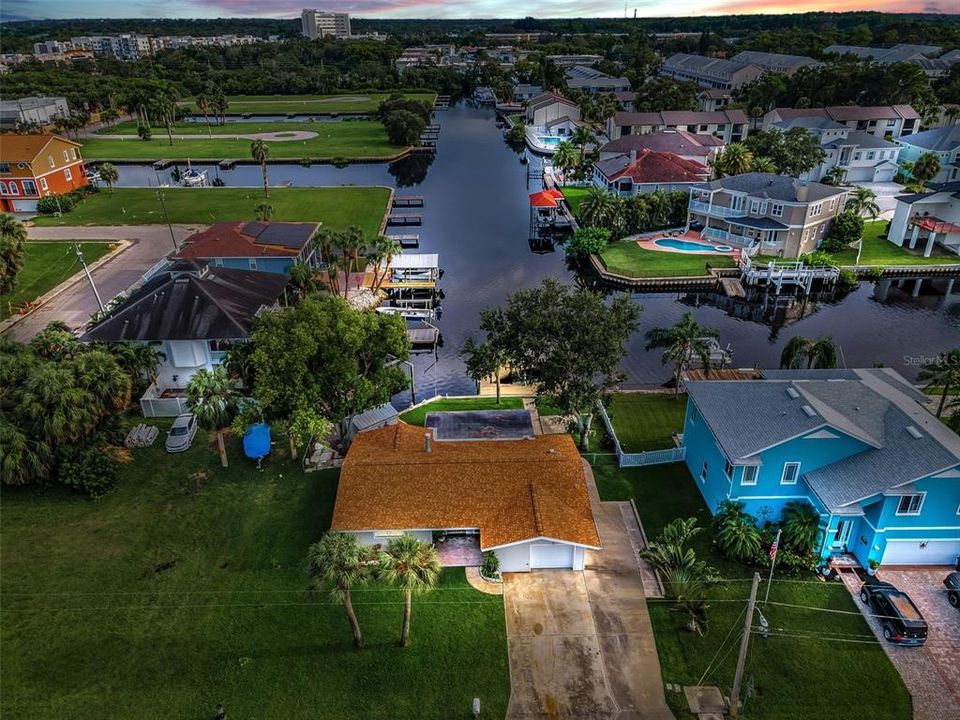 Active With Contract: $475,000 (2 beds, 2 baths, 1243 Square Feet)