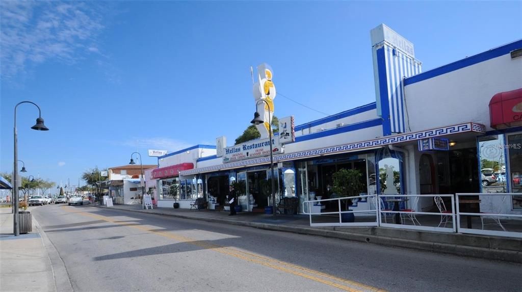 Active With Contract: $475,000 (2 beds, 2 baths, 1243 Square Feet)