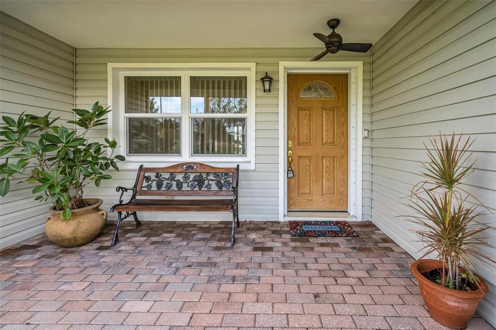 Active With Contract: $475,000 (2 beds, 2 baths, 1243 Square Feet)