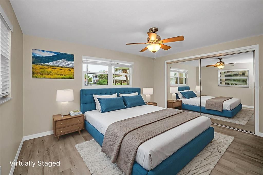 Active With Contract: $475,000 (2 beds, 2 baths, 1243 Square Feet)