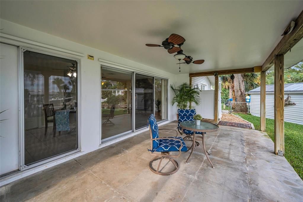 Active With Contract: $475,000 (2 beds, 2 baths, 1243 Square Feet)
