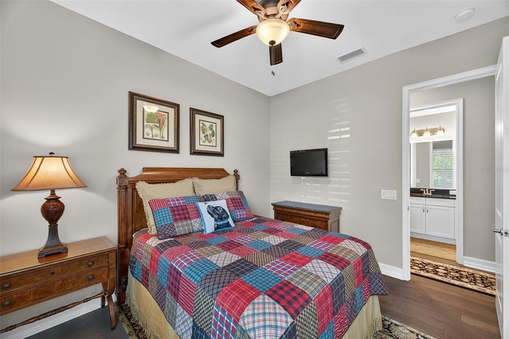 For Sale: $769,900 (4 beds, 3 baths, 2584 Square Feet)