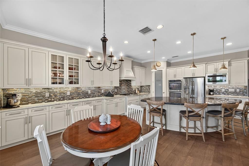 For Sale: $769,900 (4 beds, 3 baths, 2584 Square Feet)