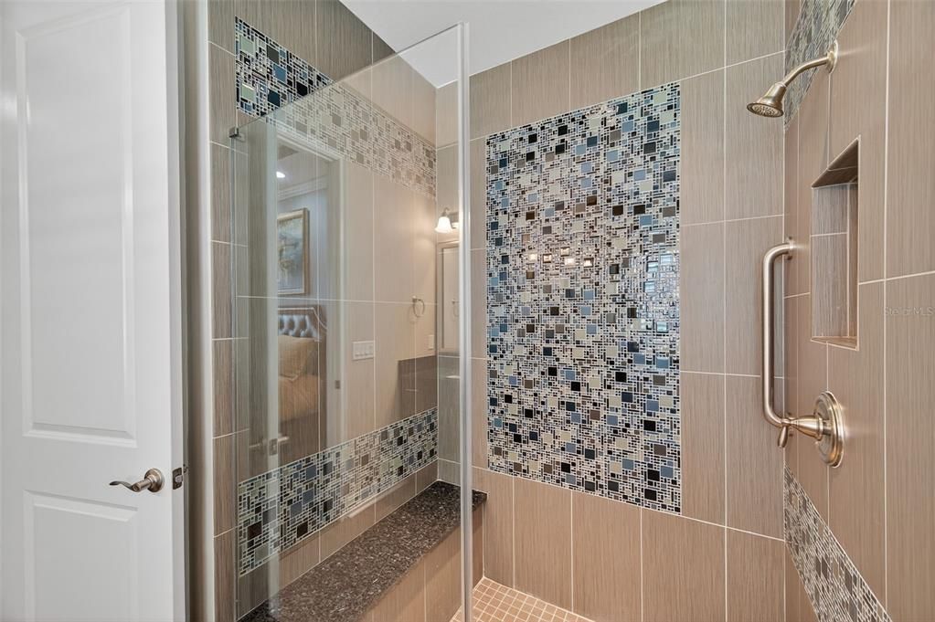 For Sale: $769,900 (4 beds, 3 baths, 2584 Square Feet)