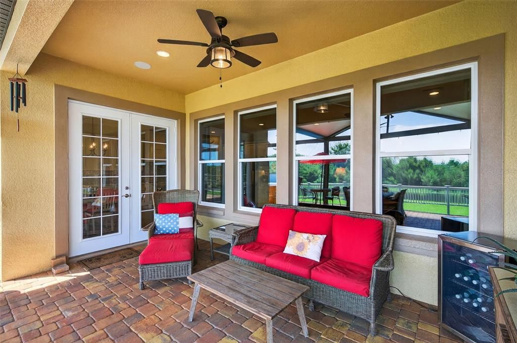 For Sale: $769,900 (4 beds, 3 baths, 2584 Square Feet)